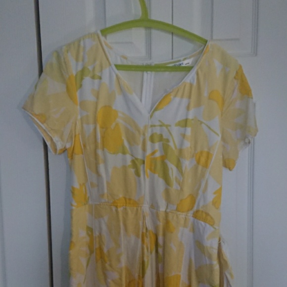 eShakti pale yellow floral piped dress - Picture 7 of 8